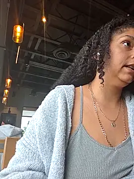 tastesosweet online show from April 1, 8:39 pm