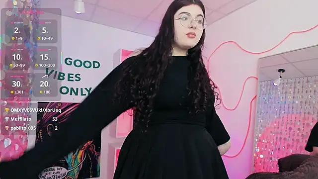 Siena aa online show from April 15, 7:58 pm