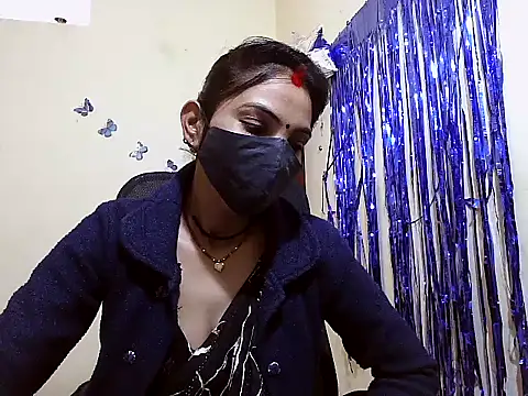 Shivani-Gupta online show from February 3, 5:27 am