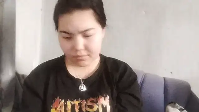 MollyAsian online show from February 24, 4:55 am