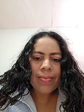  Zhamira online show from February 6, 3:59 pm