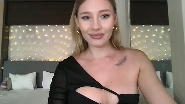 Stella muse online show from February 20, 4:00 am