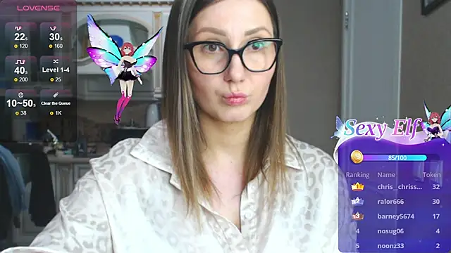 NikkiKiss    online show from February 8, 6:39 am