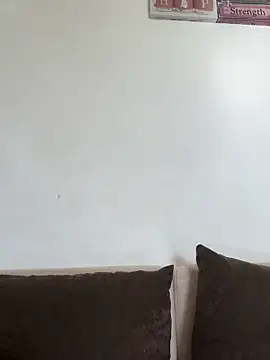 dalia0710 online show from April 15, 1:44 pm