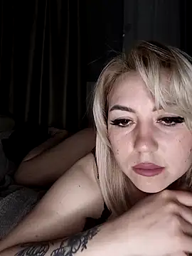 MeissyLux online show from April 28, 9:40 pm