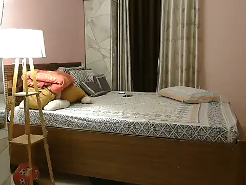 SASSY AANNUU online show from March 19, 8:46 pm