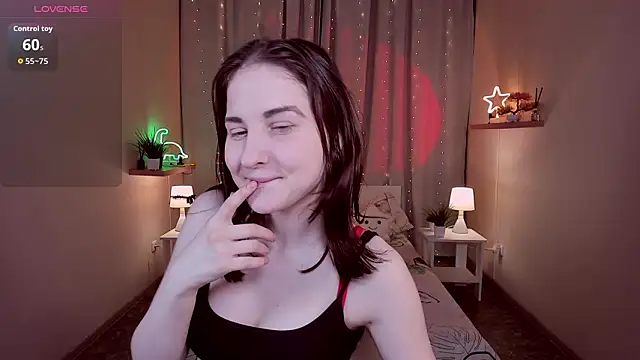 KiraDuvall online show from March 19, 6:01 pm