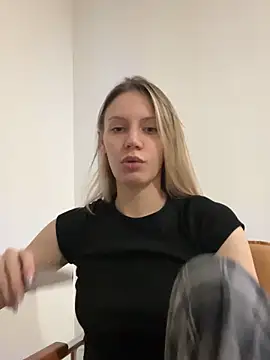 cherry25 online show from January 16, 3:41 pm