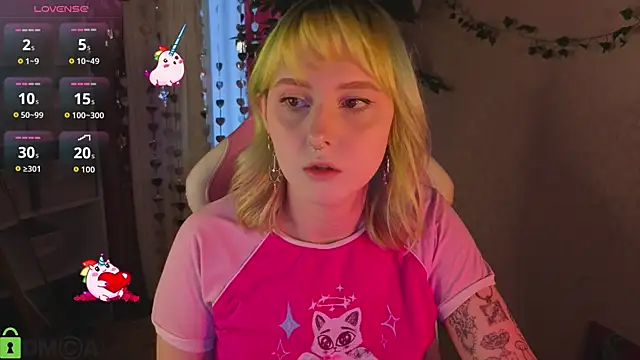 Roziett Belle online show from February 16, 9:09 am