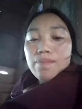 LingLing002 online show from February 19, 5:40 am