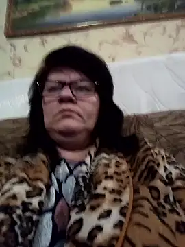 NysiOlsen online show from January 12, 7:41 pm