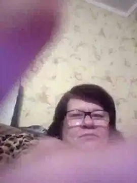 NysiOlsen online show from January 31, 7:11 pm