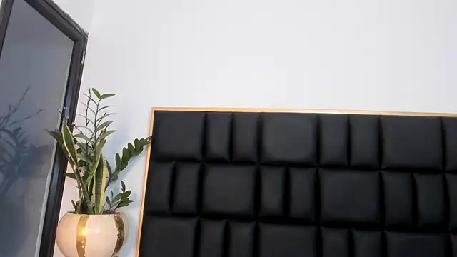 Rachel berlin online show from February 12, 7:59 pm