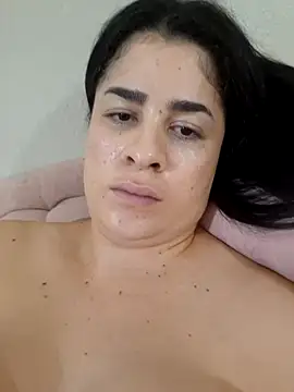 Neveencantada00 online show from January 16, 1:12 am