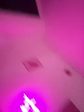 LilaMason online show from April 17, 9:17 pm