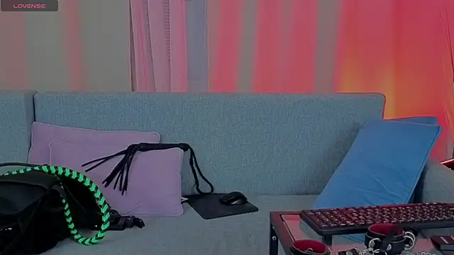 ToxicKittyy online show from February 14, 4:53 pm