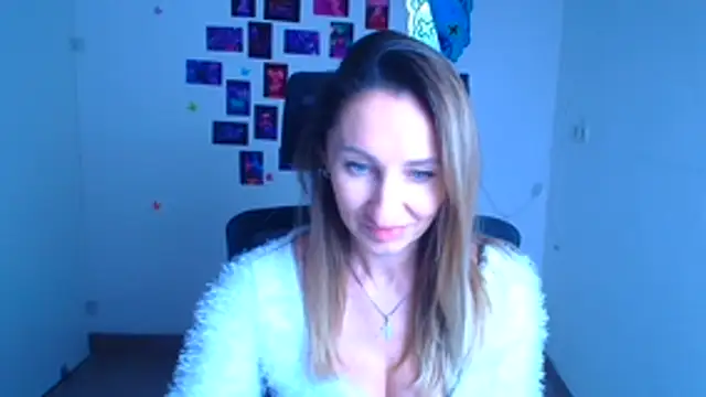 Diana Sweeet  online show from January 19, 12:45 pm