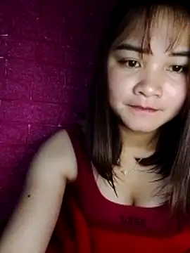 Lisakeem online show from March 12, 12:35 am