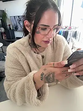 NyxTattoo online show from April 7, 10:06 am