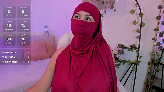  Amirah online show from June 2, 6:20 pm