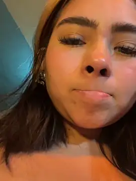 pinkybombon online show from February 27, 3:50 am