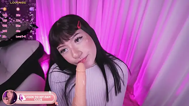 Dolcexx  online show from April 17, 9:50 pm