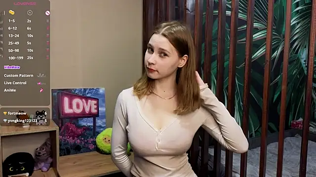 vickky shy online show from April 2, 5:43 pm