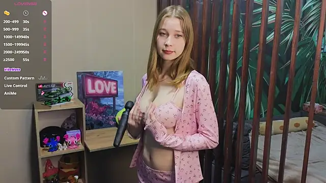 vickky shy online show from April 13, 6:52 pm