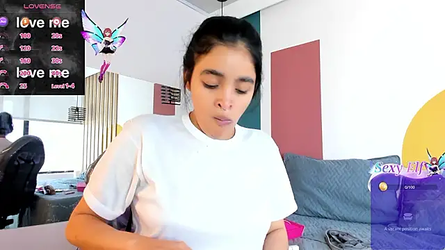 VanessaDoofenshmirtz online show from March 26, 2:30 pm