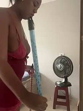 CacauShow01 online show from February 20, 12:07 pm