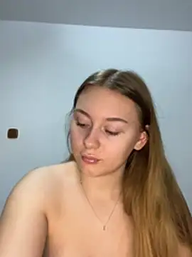 SweetSophia20 online show from February 23, 7:52 am