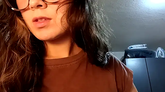 Raven  5 online show from February 12, 9:16 pm