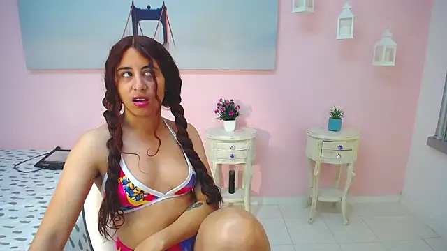 scarlett clyde online show from March 1, 1:44 pm