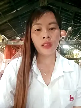 Bling sexy online show from April 17, 12:02 am