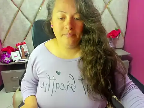 Sarah Boobs  online show from April 16, 3:29 am