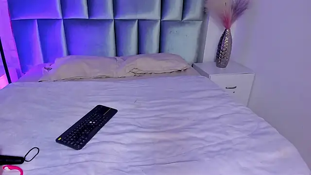 Rosy Sweet online show from February 12, 11:56 am