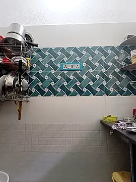 Hot-Tinaa online show from April 18, 3:09 am