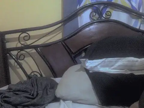 champers1234 online show from March 28, 8:36 am