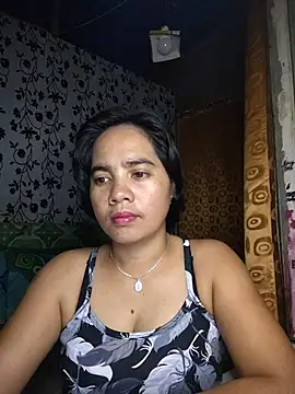 LoveSammantha24xxx online show from May 18, 2:54 am