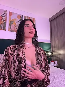 IrinaBlanc online show from May 9, 1:18 am