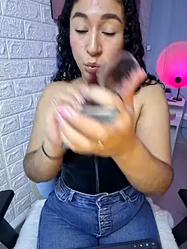 Dany Moon  online show from February 17, 3:28 am