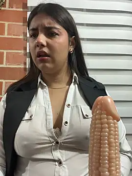 A-uroora online show from March 21, 10:42 am