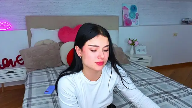 Silena sky online show from April 19, 6:10 pm