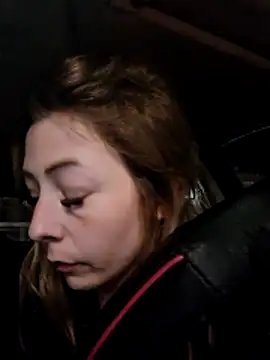 dewimp1 online show from March 17, 8:02 pm