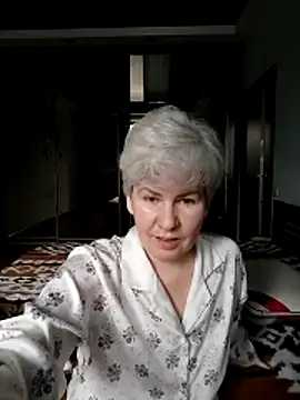 AvaSwan5354 online show from March 18, 12:43 pm