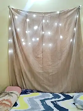 NEERU-STRIP online show from February 3, 10:20 am