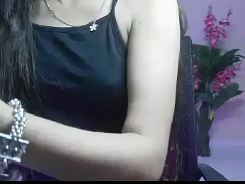 Saanvi 01 online show from February 15, 4:15 am