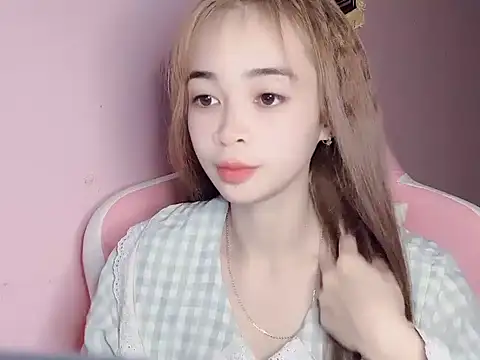 Emily031 online show from March 6, 6:03 pm