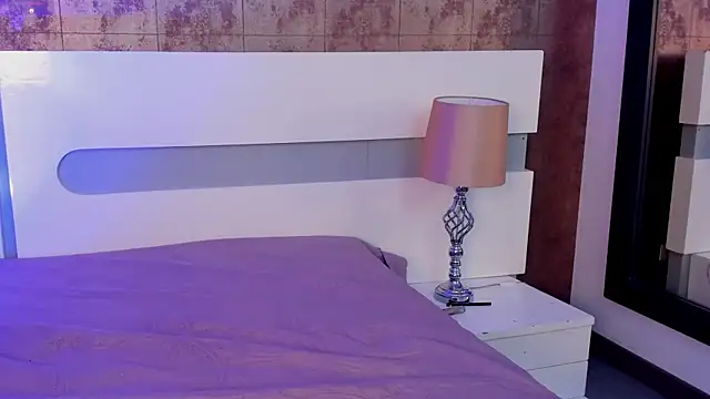 LilianFerrara online show from February 5, 12:24 am