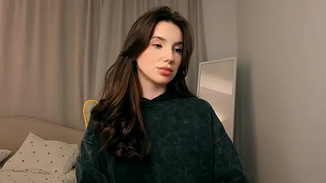 ssandralovin online show from April 8, 8:44 pm